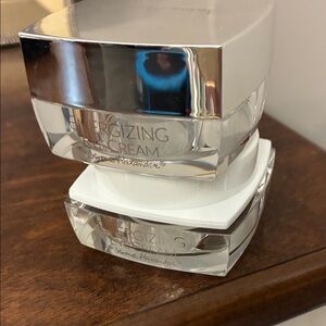 Bundle new Jerome Alexander energizing eye cream